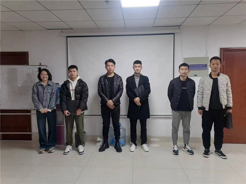 華礦集團(tuán)2023年第二屆拜師儀式成功舉行！